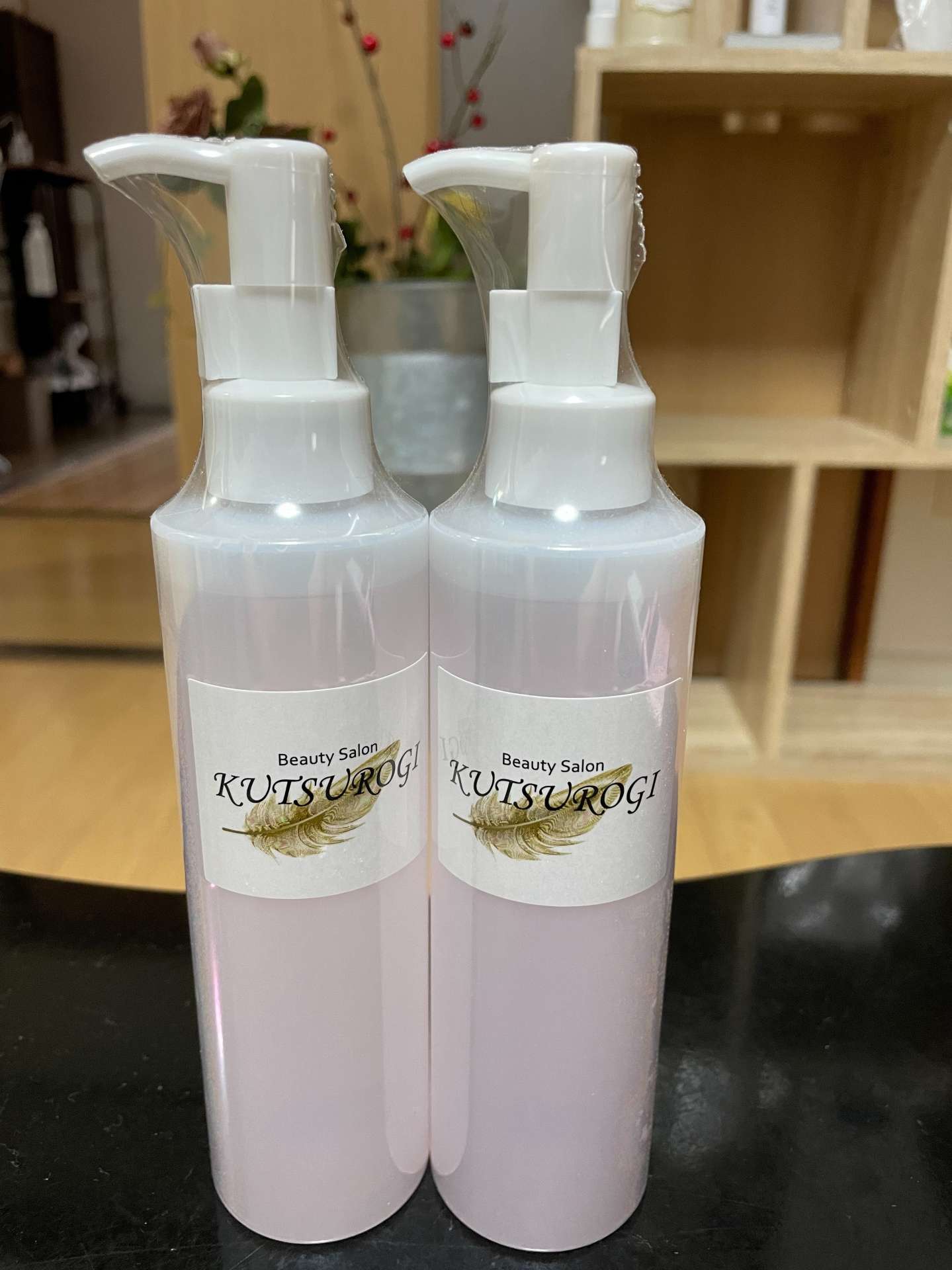 Beauty　Salon 　KUTSUROGI　自社製品　KUTUROGIローション